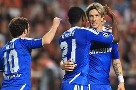 Chelsea “bắn hạ” Đại bàng, Kền kền vượt khó trên đảo Síp