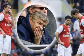 Arsenal tự "bắn vào chân mình"