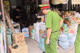 Nước chấm Trung Quốc giả danh… Nhật Bản