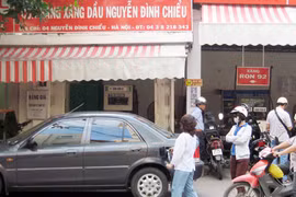 Cửa hàng xăng dầu nội thành Hà Nội: Nếu áp chuẩn, sẽ đóng cửa hàng loạt