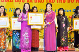 Tuyên dương nhà giáo mẫu mực Thủ đô