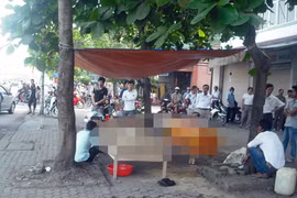Bắt giữ hai nghi phạm giết người trong đêm khuya