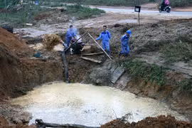 Cấp nước trở lại cho 70.000 hộ dân sau sự cố vỡ đường ống dẫn nước sạch