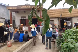 Phát hiện người đàn ông treo cổ tự tử trong phòng ngủ