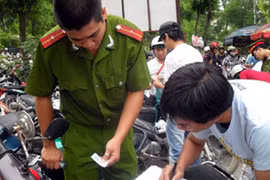 Bài 2: Nước xa khó chữa lửa gần