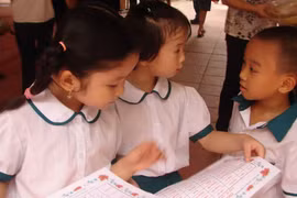 Lại lo đóng góp đầu năm