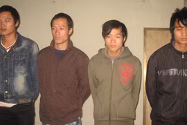 Tụ tập chơi đêm, gây án mạng