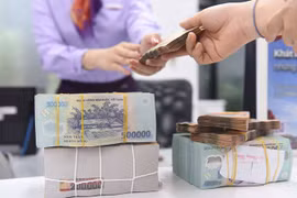 16 ngân hàng đồng thuận giảm lãi suất ngay trong tháng 7, nhưng sẽ không cào bằng