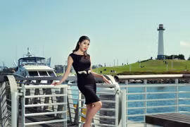 Ngỡ ngàng với vòng 2 thon gọn của Ngọc Quyên