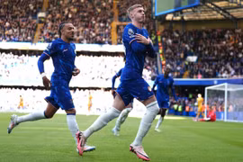 Cole Palmer làm điều chưa từng thấy trong lịch sử Premier League