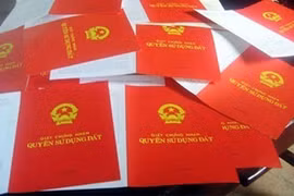 Hà Nội công bố đường dây nóng giải quyết nạn "bôi trơn" khi làm "sổ đỏ"