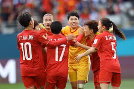 Việt Nam 0-3 Mỹ: Màn trình diễn quả cảm của các cô gái Việt Nam!