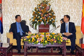 Thủ tướng hoàng gia Campuchia Hun Sen: Luôn trân trọng những kỷ niệm tốt đẹp với quân và dân Việt Nam