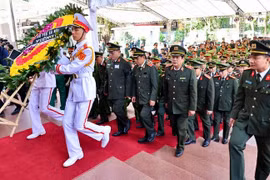 Đoàn đại biểu Công an thành phố Hà Nội viếng Tổng Bí thư Nguyễn Phú Trọng