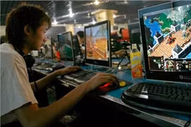 Bán rẻ tương lai cho nghề “cày” game thuê