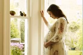Tôi trót có con với bạn thân