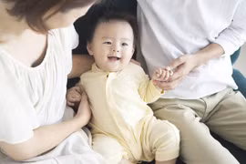 Dở khóc dở cười, chuyện con ngoài giá thú