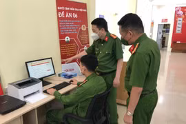 Bước đột phá cải cách hành chính, thay đổi thói quen của người dân