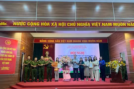 Công bố quyết định thành lập Chi đoàn Thanh niên và Chi hội Phụ nữ Công an phường Phú Thượng