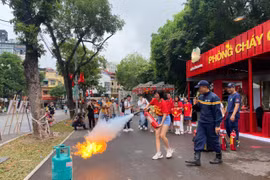Lính cứu hỏa - Công an Hà Nội lan tỏa những thông điệp bình yên muôn nhà