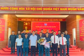 Đại hội Chi bộ Quân sự phường Phú Thượng