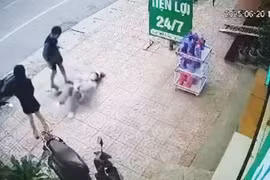 Xác minh clip đối tượng hành hung 2 cô gái trên vỉa hè tại huyện Hiệp Hòa, tỉnh Bắc Giang