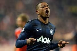 Man Utd cho Evra cơ hội cuối cùng