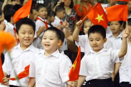 Học sinh lớp 1 có thể tựu trường sớm 2 tuần so với lịch khai giảng năm học mới