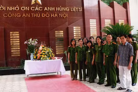 Tiếp bước đường cha đi