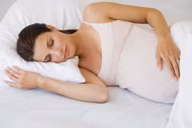 Chất lượng giấc ngủ kém làm tăng nguy cơ sinh non
