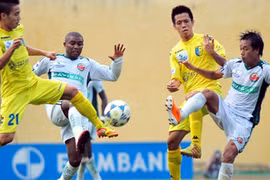 Năm Rắn, V-League mơ “lột xác”