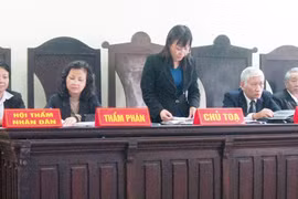 Buồn vui ở hàng ghế phán xét