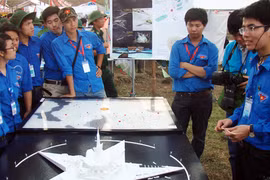 Sinh viên với tình yêu biển đảo