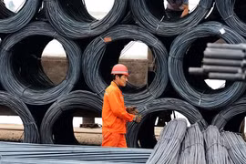 Kinh tế Trung Quốc lao dốc