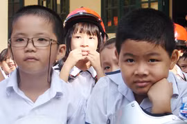 Loại trực tiếp học sinh thể lực kém