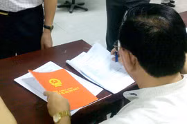 “Ế” hàng trăm nghìn “sổ đỏ”