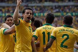 Vui buồn Confed Cup