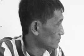 “Con nợ” của trại giam 