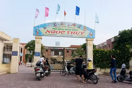 Vừa xây đã di dời