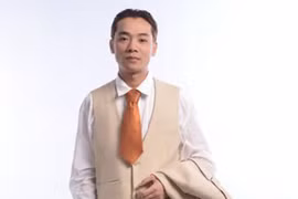 Diễn viên Việt Bắc nhuộm tóc 8 lần để vào vai... Xuân tóc đỏ