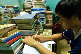 Đến thăm nhà thủ khoa “kép” xứ Thanh