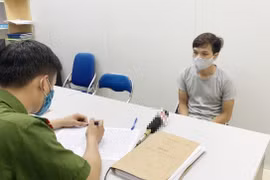 Dàn cảnh công phu... cướp giật nhầm dây chuyền vàng giả