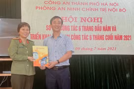 Đồng hành cùng các nhà xuất bản tuyên chiến cùng sách lậu, sách giả