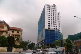 Áp dụng biện pháp mạnh để xử lý vi phạm nhà 8B Lê Trực
