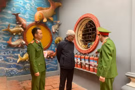 Kiểm tra hệ thống điện, báo cháy, các phương tiện chữa cháy tại Phủ Tây Hồ