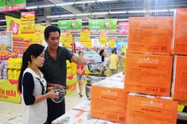Giảm giá hàng hoạt đồ gia dụng, tới 50%