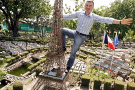 15 năm xây dựng... thành phố Paris trong vườn nhà
