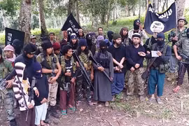 Nhóm phiến quân Abu Sayyaf chặt đầu con tin ở nam Philippines