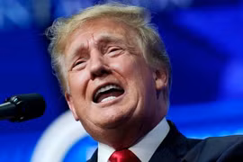 Không còn làm tổng thống, ông Donald Trump vẫn huy động được 102 triệu USD