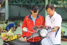 Ánh Viên “khó xử” với... phần thưởng